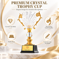 Trophée en cristal cannelé avec logo gravé personnalisé pour récompense de reconnaissance
