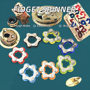 دراجة 6 بكرات مخصصة لتخفيف التوتر من التوحد لعبة حلقة مفاتيح بلاستيكية للأولاد من عمر 8-13 سنة Sifan A058 - Product Image 2