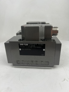 Control Proporcional Hidráulico Serie 4WS2EM 4WS2EM6 4WSE2EM6 4WS2EM10 4WS2ED10 4WS2EM10-5X/60B11ET210K8DV - Product Image 6