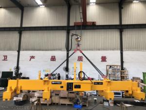 Industrieller Schwerlast-Stahlplattenheber mit Teleskopkran und Permanenthebe-Elektromagnet - Product Image 2