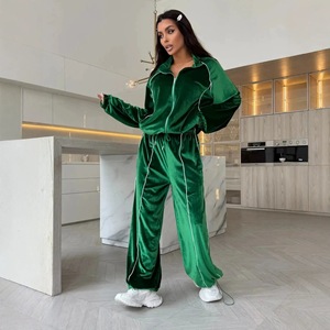 Ensemble deux pièces en <span class=keywords><strong>velours</strong></span> pour <span class=keywords><strong>femme</strong></span>, coupe ample, couleur unie, veste zippée à manches longues et <span class=keywords><strong>pantalon</strong></span> large, idéal pour l'hiver et le quotidien – Nouvelle collection personnalisée en usine - Product Image 5