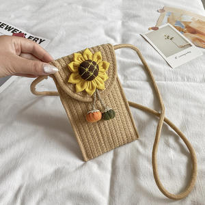 Bolso de cuerda de algodón tejido cruzado para mujer, diseño de flores, cierre abierto para vacaciones de <span class=keywords><strong>playa</strong></span> de otoño y transporte de teléfono móvil - Product Image 1
