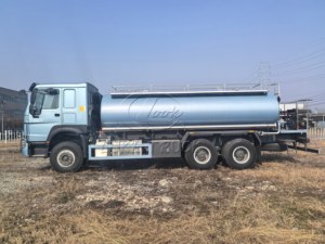 Camion-citerne à performance stable, fabricant de véhicules de transport chimique spéciaux 6x4 de 10m³ à 25m³ - Prix - Product Image 5