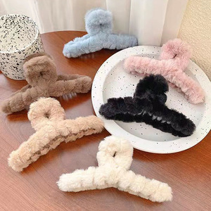 Belleworld 2023 Bán Buôn Thời Trang Mùa Thu Mùa Đông Claw Clip Phụ Kiện Dễ Thương Lông Tua Bow Tóc <span class=keywords><strong>Pin</strong></span> Claw Clip Cho Cô Gái - Product Image 3