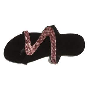 Sandalias planas para mujer, ideales para el uso en exteriores y para el verano. - Product Image 1