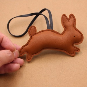 Breloque de sac Lapin Pupi avec longue sangle, pendentif lapin mignon, porte-clés tendance, décoration de sac à main, cadeau - Product Image 4