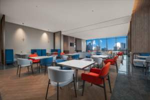 Fabricante de Muebles para Restaurantes, Muebles de Madera Hechos a Medida para Cafeterías, Tiendas de Café y Comida Rápida - Product Image 2