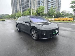 รถยนต์พลังงานใหม่ EV <span class=keywords><strong>มือ</strong></span><span class=keywords><strong>สอง</strong></span>ขายดี Li Auto I6 สำหรับส่งออก ขับเคลื่อนสี่ล้อ พวงมาลัยซ้าย ระยะทางวิ่ง 660 กม. กำลังไฟ 400 กิโลวัตต์ แบตเตอรี่ 87.3 กิโลวัตต์ชั่วโมง - Product Image 3