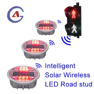 ไฟนำทางถนนพลังงานแสงอาทิตย์แบบขายส่ง ไฟ LED ติดตั้งบนถนน - Product Image 2