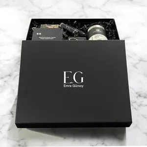 Coffret cadeau personnel pour homme dans un coffret cadeau élégant - Product Image 3