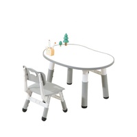 Table de table Graffiti moderne et mignonne réglable en hauteur Table d'activités pour enfants aux cacahuètes Table de jeu multi-activités pour enfants