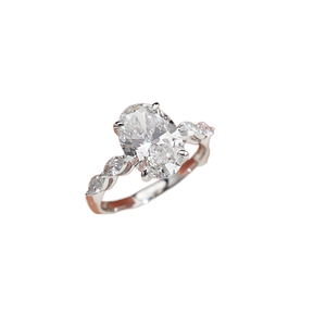 แหวนแต่งงานเพชรทรงรีเจียระไนแบบ Prong Set ทองคำขาว 18K ประดับเพชรเพาะเลี้ยงคุณภาพสูง รับรองโดย IGI ของแท้ ดีไซน์หรูหรา - Product Image 1