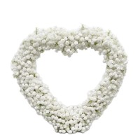 Garland Bunga Buatan Bentuk Lengkung Hati dengan Mawar Putih dan Babys Breath untuk Fotografi Lamaran