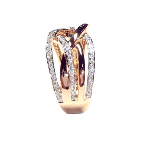 Bague de fiançailles et de mariage large en or 18 carats trois tons avec diamant 100 % naturel au design torsadé tendance pour femme - Product Image 2