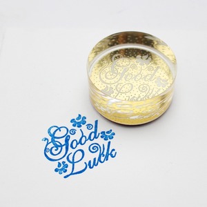 Sello acrílico divertido y barato con logotipo personalizado, sello acrílico con letras para oficina comercial - Product Image 5