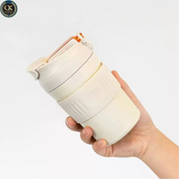 Mug à café isotherme en acier inoxydable 304 de 24 oz avec manchon antidérapant en silicone, bouchon rabattable et sangle de poignet détachable - Design sportif pour