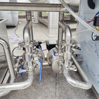 Machine à laver les bouteilles en verre semi-automatique à commande électrique à 24 têtes en acier inoxydable, économie d'eau pour les aliments