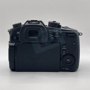Appareil photo numérique hybride professionnel HFT <span class=keywords><strong>LUMIX</strong></span> <span class=keywords><strong>DC</strong></span>-GH5, format 4/3, vidéo 4K UHD, carte SD - Product Image 3
