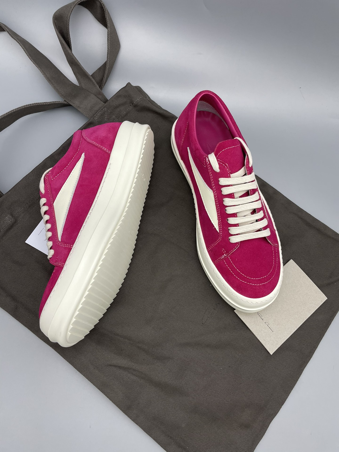 Rojo crin de caballo