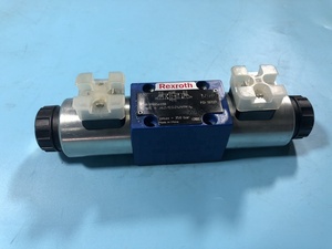 R901089241 4WE6J7X/HG24N9K4 โซลินอยด์วาล์วแบบไดเร็กต์แอคติ้ง 3 ตำแหน่ง 4 ทาง (NG6/D03, ฟังก์ชั่น J Spool) - Product Image 3
