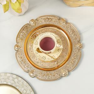 Placas de cargador de oro de plástico antiguo con llantas en relieve, placas de cargador decorativas para mesa de restaurante de boda - Product Image 2