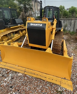 รถดันดินตีนตะขาบ Shantui SD16 มือสอง ขนาด 16 ตัน สำหรับงานก่อสร้าง - Product Image 2