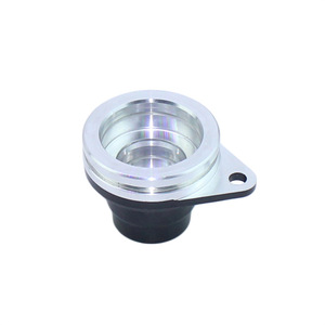 Carcasa de Retén de Aceite Inferior del Cigüeñal Yamaha 63V-15396-01-94 para Motores Fuera de Borda - Product Image 1