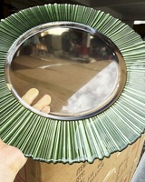 Assiette de présentation ronde en verre de luxe, écologique et durable, avec bordure verte, pour décoration de mariage, style bohème