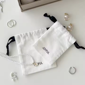 Bolsa de Lona de Algodón con Cordón para Joyería y Perfume, Estilo Moderno para Mujer, con Cierre Abierto y Logotipo Personalizado al por Mayor, Fabricada en China - Product Image 2