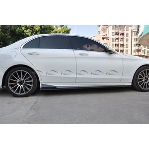 สเกิร์ตข้างคาร์บอนไฟเบอร์ สำหรับ Mercedes Benz C Class W205 C43 C63s - Product Image 3
