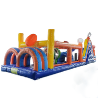 Grand parcours d'obstacles gonflable extérieur avec toboggan et jeu de sport de rebond de saut de clôture avec trampoline et toboggan