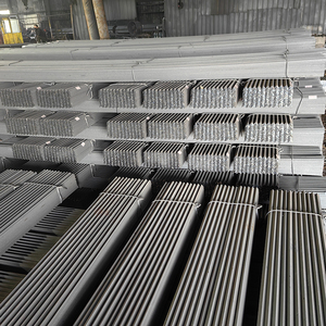 Fournisseur d'usine Barre d'angle en acier galvanisé laminé à chaud 45 degrés Fer doux <span class=keywords><strong>20X20</strong></span> à 200X200mm Coin pour structure de bâtiment - Product Image 3