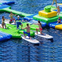 Plateforme flottante Hualong en PVC épaissi pour parc aquatique, parcours d'obstacles, jeux de trampolines et fête aquatique