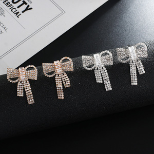 สไตล์เกาหลีมาใหม่ YFJEWE ต่างหูทองคำชุบโบว์หรูหราไรน์สโตนแฟชั่นหญิงเจ้าสาวต่างหูครบรอบ E751 - Product Image 2