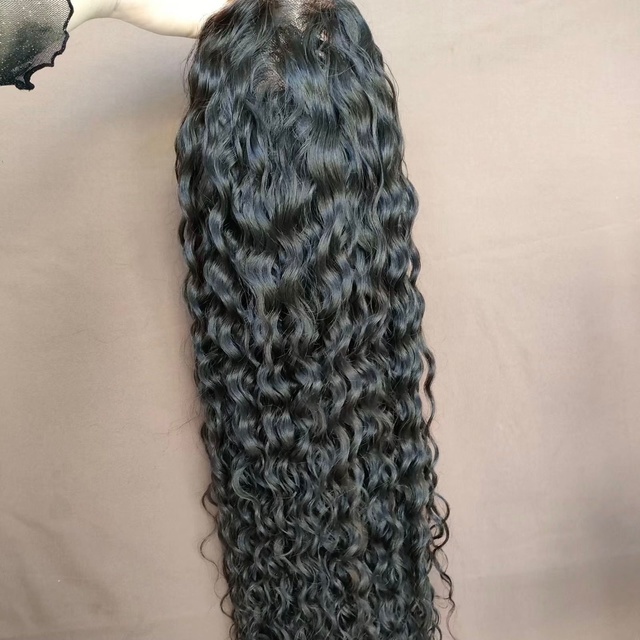 Alia Hot Selling Curly Transparent Hd Lace Front Wig High Quality Natural Color Curly Lace Wig 100% Human Hair