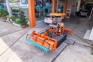 Tractor Agrícola HOGICO HG 80VN Turbo de Servicio Pesado, Máquina Agrícola Duradera de Fácil Mantenimiento - Product Image 3