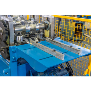 Máquina formadora de rollos en frío automática de varios tamaños Fms Steel <span class=keywords><strong>C</strong></span> y Z <span class=keywords><strong>Purlin</strong></span> Channel a la venta - Product Image 4