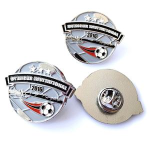 Insignias de PIN de <span class=keywords><strong>collar</strong></span> de diseño personalizado de material de metal de molde existente para evento de fútbol - Product Image 1