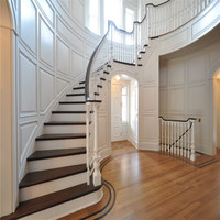 Rampe d'escalier courbée contemporaine Prima avec garde-corps en verre - Construction en acier inoxydable durable et bois, écologique, pour salle de bain et sous-sol