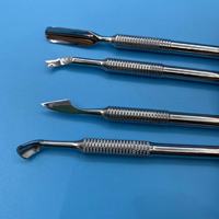 Hochwertige Extracteur de cuticules en acier inoxydable 100% à double extrémité