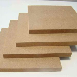 Tablero <span class=keywords><strong>de</strong></span> MDF Laminado Liso Moderno <span class=keywords><strong>de</strong></span> 4x8, con Acabado Lijado, Pegamento E2, E0, 12mm 18mm 25mm, <span class=keywords><strong>Precio</strong></span> Económico, Directo <span class=keywords><strong>de</strong></span> Fábrica - Product Image 1