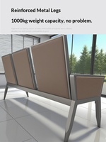 Chaise à trois places en bambou avec assise et accoudoirs en métal pour les salles d'attente des aéroports, des hôpitaux et des cliniques - Chaise de réception publique
