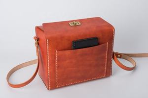 Sac en cuir véritable élégant pour les activités de plein air Sacs en cuir souple pour appareil photo Classy Antique Look - Product Image 2