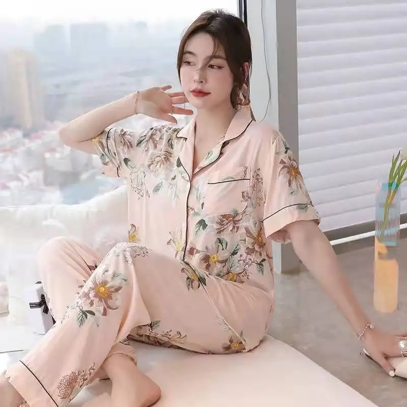 Hot Live Streaming Floral Pajamas Women's Short-sleeved Trousers Cardigan Homewear Pajamas Set Wholesale Summer 100% Polyester
