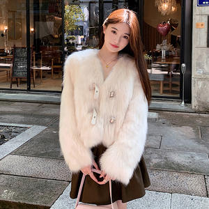 Giacche in <span class=keywords><strong>Pelliccia</strong></span> Corta con Scollo a V in Colori Pastello, Elegante <span class=keywords><strong>Cappotto</strong></span> in <span class=keywords><strong>Pelliccia</strong></span> di Volpe per <span class=keywords><strong>Donna</strong></span> Invernale - Product Image 2