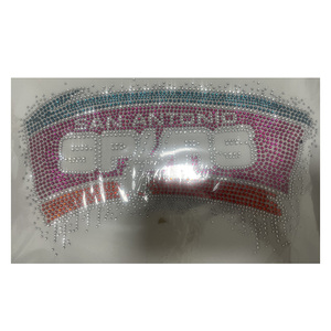 Vente en gros : Transfert thermocollant de strass Bling San Antonio Spurs pour T-shirt, tout ce que vous devez savoir, en stock - Product Image 3