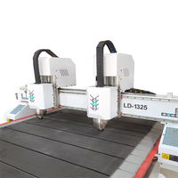 Machine de sculpture sur bois 3d double tête 1325 cnc routeur machine à bois à vendre