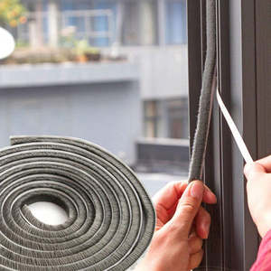 Aluminium Deuren En Ramen Accessoires Wollen Paalborstel Voor Raamafdichting Voor Garagedeuren - Product Image 2