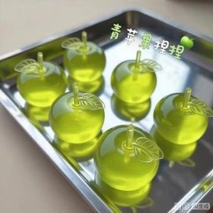 YIWUPOWER Jouet anti-stress en TPR souple en forme de pomme, balle à l'huile de coco à rebond lent - Product Image 4