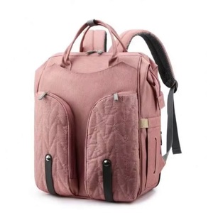 Muestra gratuita de cuna portátil de lujo para recién nacidos y bolsa de pañales para mamá con puerto USB, mochila para pañales con moisés. - Product Image 1